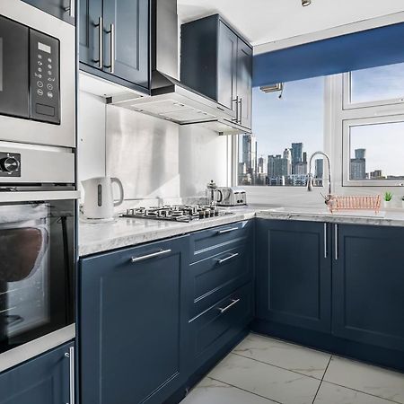 Stunning Massive Bedroom +Direct Thames River View Londra Esterno foto